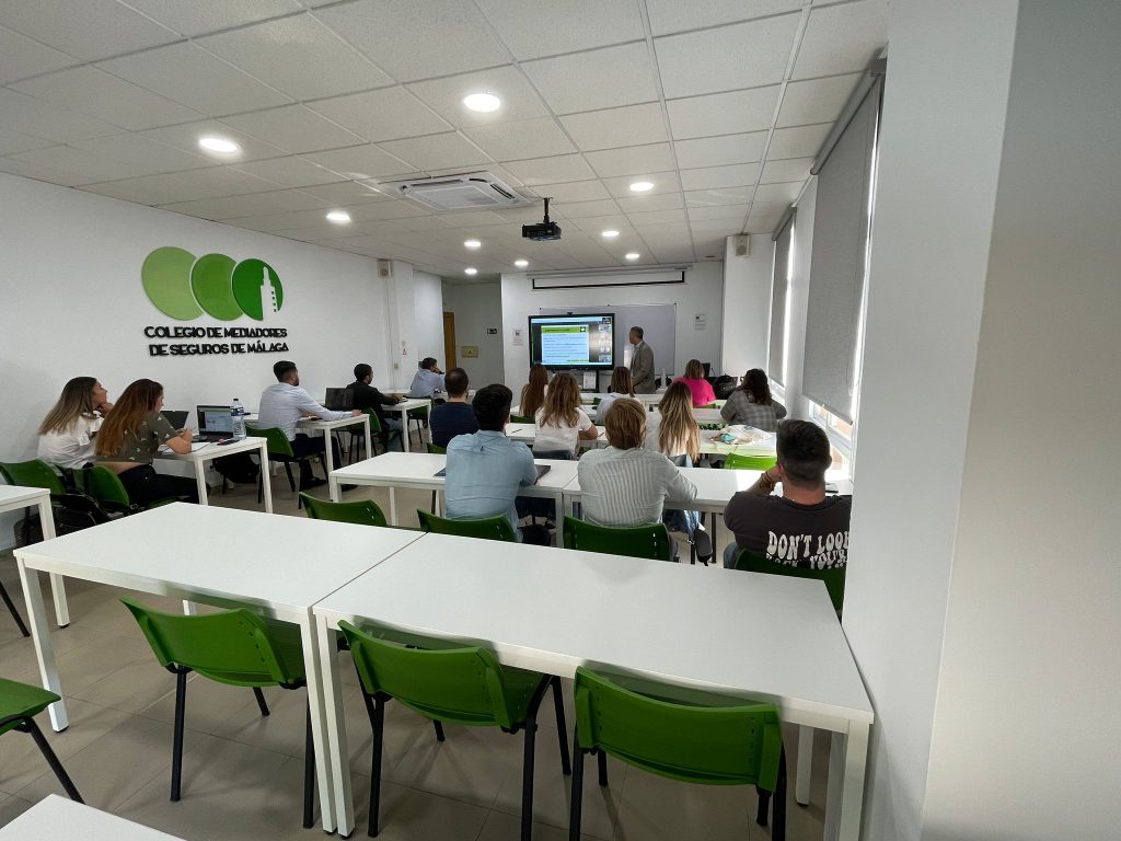 CURSO SUPERIOR DE SEGUROS NIVEL 1 2023-2024