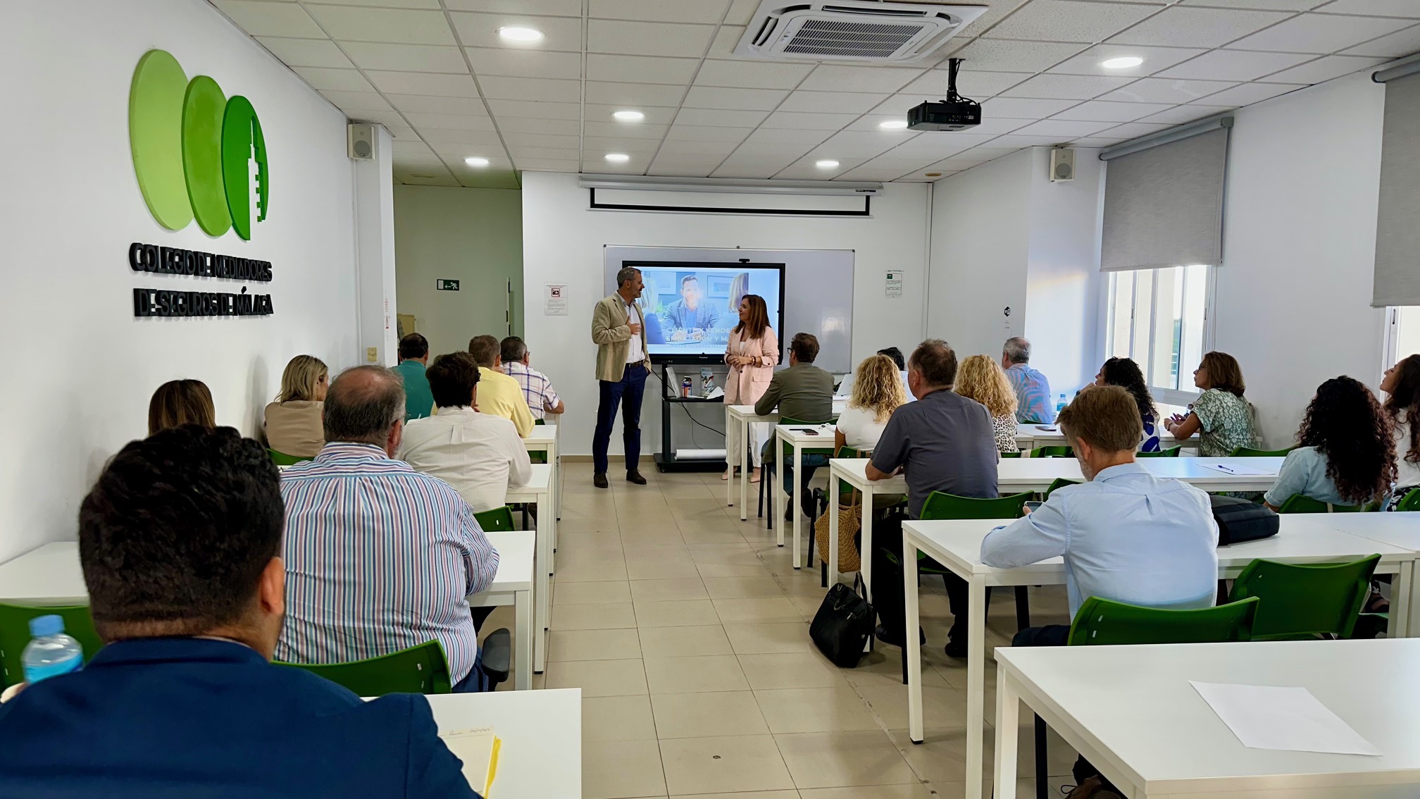 Transforma a tus clientes en embajadores de tu marca